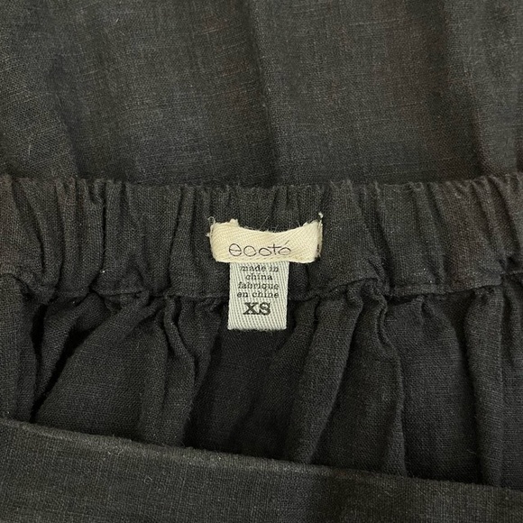 ecoté black drapey linen material boho skirt - Picture 4 of 4